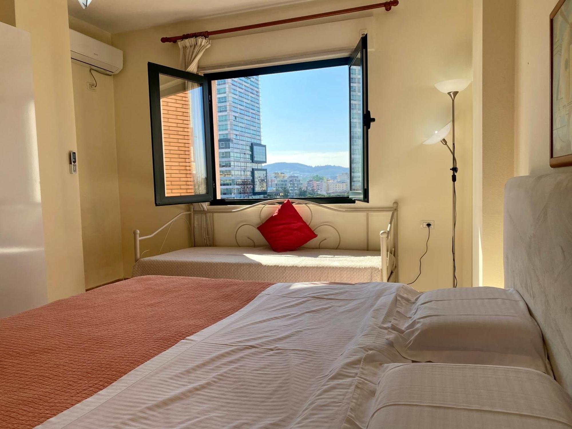 Rtsh Apartment Tiranë Eksteriør bilde