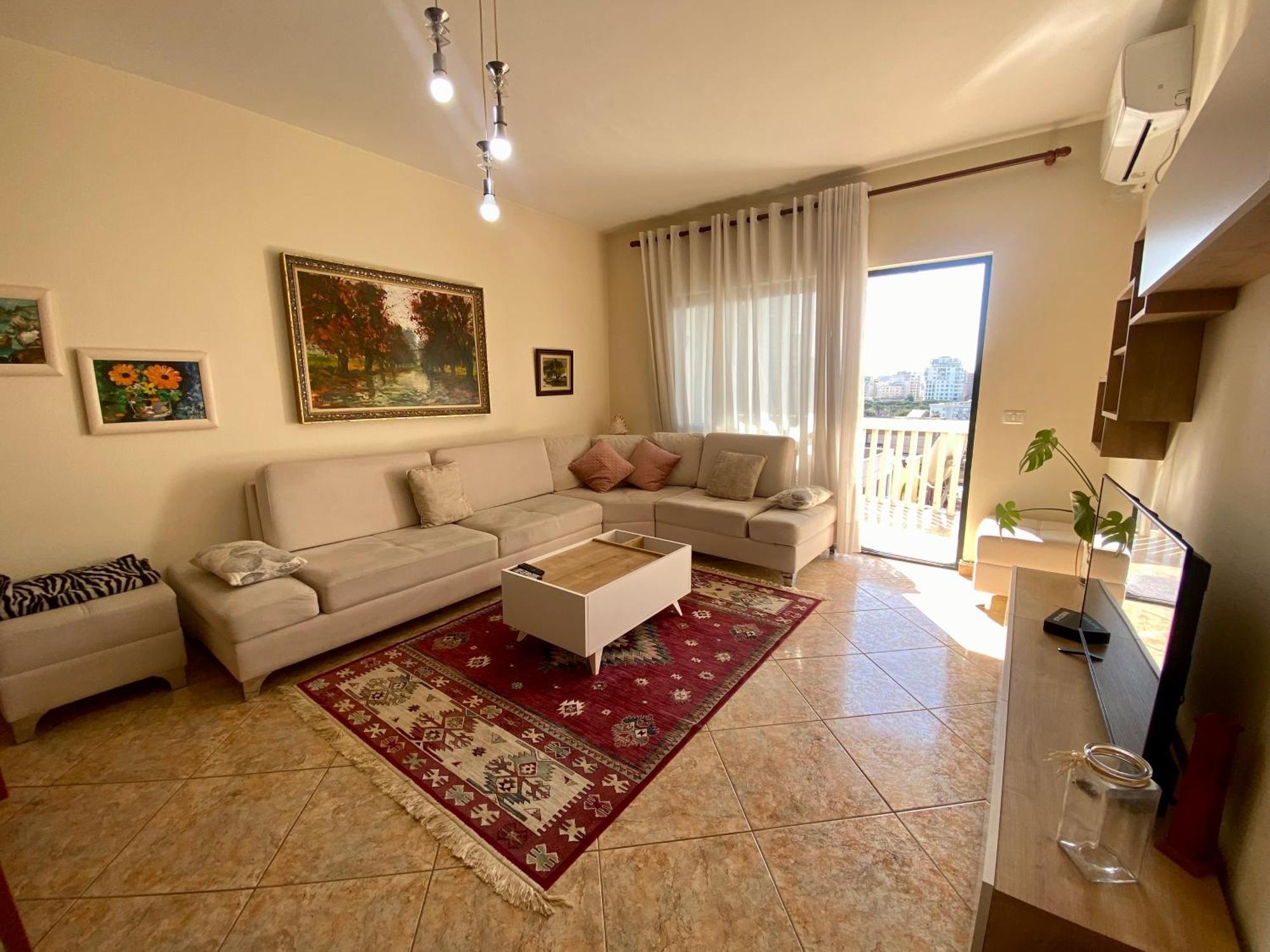 Rtsh Apartment Tiranë Eksteriør bilde